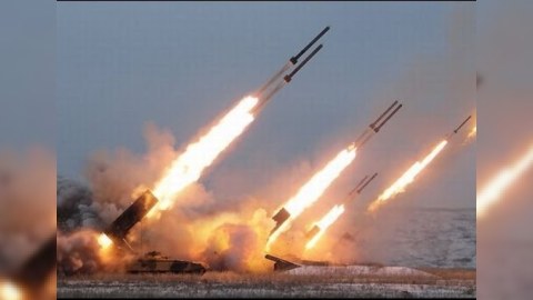 Ukrayna "Qasırğa"ları Rusiya ilə sərhəddə yerləşdirdi