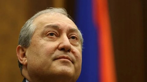Müdafiə naziri Sarkisyanı döyübmüş... - İLGİNC FAKTLAR