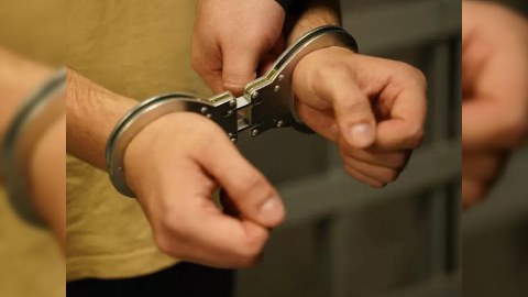 Xaricdə gizlənən 32 nəfər tutularaq ölkəmizə gətirilib