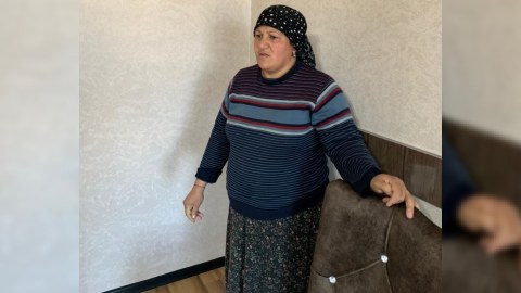 5 minlik qızılla "bəxt açan" qadın TUTULDU