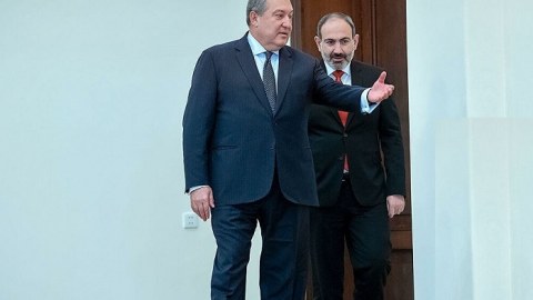 Ermənistanda hakimiyyət prezidentliyə yeni namizəd AXTARIR