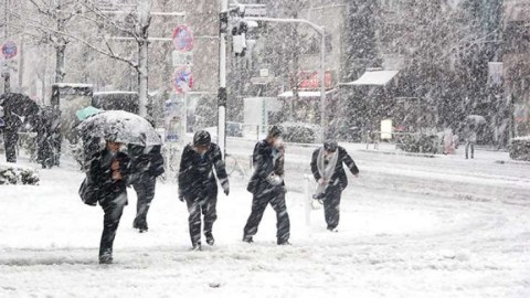 Hava kəskin dəyişəcək - Yenə qar yağacaq