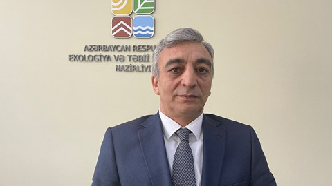 Nazir özünə yeni müşavir təyin etdi