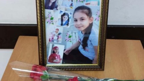 3-cü sinif şagirdi öldü - FOTO