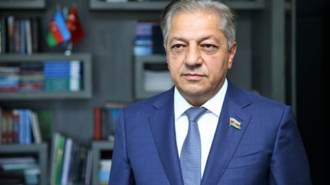 Armen Sarkisyan - Səbatsız aktyorun uğursuz improvizasiyaları