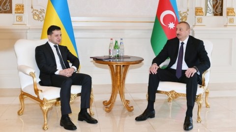İlham Əliyev və Zelenski MÜZAKİRƏ APARDI