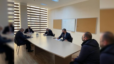 Azay Quliyevin seçicilərilə növbəti görüşü