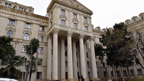 XİN-dən Holokostu anım günü ilə bağlı PAYLAŞIM
