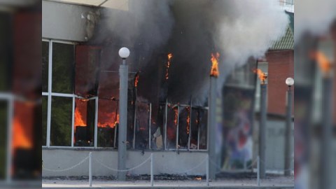 13 yanğın olub, 2 nəfər xilas edilib
