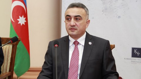 Azərbaycanda 4500 nəfərə 1 vəkil düşür