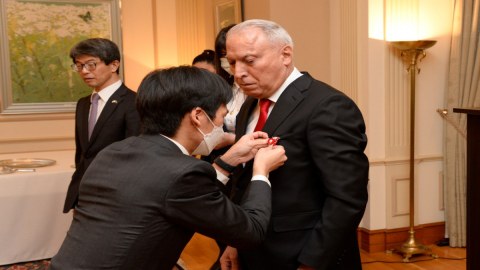 Azərbaycanlı alim Yaponiyada təltif olundu