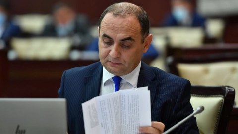Deputat: “Hər bir seçicinin yanında olmağa çalışırıq”  