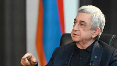 Sarkisyan: "Ermənistan təslim olsa da, hələ imkanları var"
