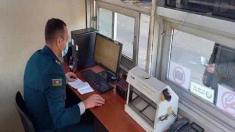 Axtarışda olan 218 nəfər sərhəddə tutuldu