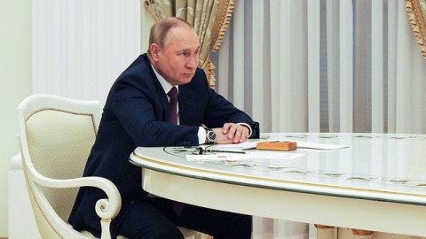 "Qərb Rusiyanın narahatlığına məhəl qoymayıb" - Putin