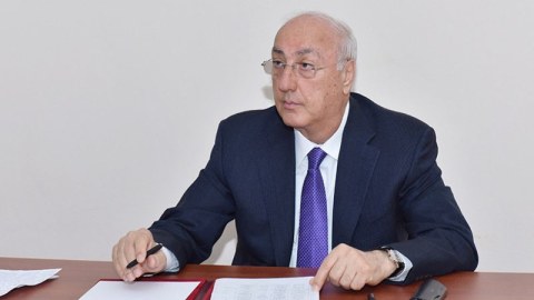 Zakir Fərəcovun səlahiyyətləri əlindən alınıb?