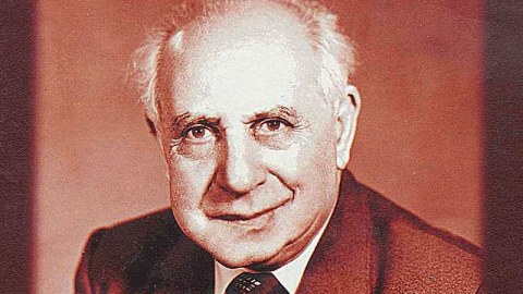 Həsən müəllimi düşünərkən....
