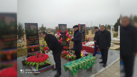 Hacıqabulda gənclər Şəhidlər xiyabanını ziyarət ediblər