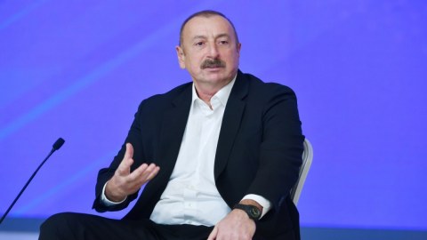 Prezidentdən xaricdə təhsil alanlara ÇAĞIRIŞ: “Gəlib burada işləsinlər” 