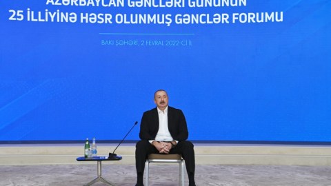 Prezident: "Müharibə gedə-gedə ovaxtkı iqtidar Gəncəni bombalayırdı"