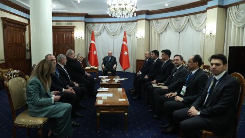 Ərdoğan Krım tatarları ilə görüşdü