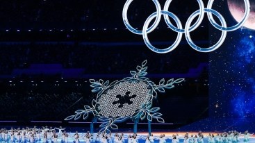Qış Olimpiya Oyunlarının məşəli alovlandırıldı
