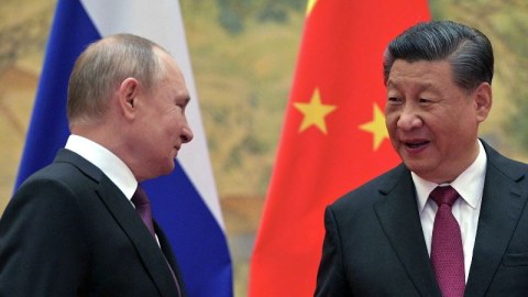 Putin-Si manifesti: İki liderdən Yer planeti sakinlərinə uzun xitab 