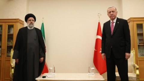 Rəisi və Ərdoğan telefonla danışdılar