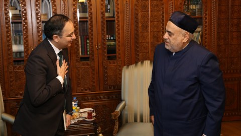 Şeyx Pakistan səfiri ilə görüşüb