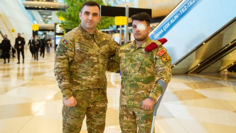 Daha 4 qazimiz Türkiyəyə müalicəyə göndərildi - FOTO