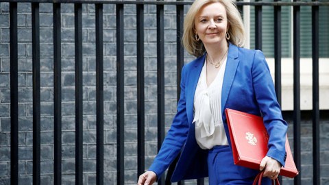 Rusiya Ukraynanın suverenliyini tanımalıdır - Britaniya XİN