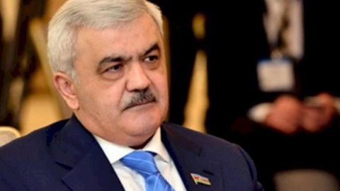 Prezident Rövnəq Abdullayevi vəzifəsindən AZAD ETDİ