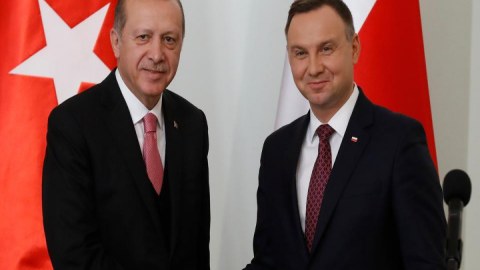Ərdoğan polşalı həmkarı ilə Ukraynanı müzakirə etdi