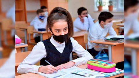 Daha iki məktəb əyani tədrisə qayıtdı