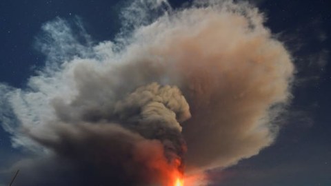 Etna vulkanı yenidən aktivləşdi