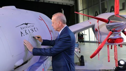 Ərdoğan PUA-ları hərbi inqilabın xəbərçisi kimi görür...