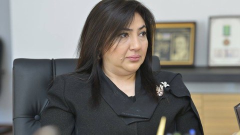 Xərçəngdən müalicə alan jurnalist: “Mənim də arzularım var”