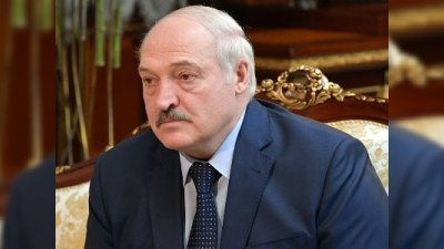 Lukaşenko Qərbi ittiham etdi: “Bu müharibə onlara lazımdır” 