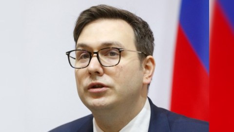 Xarici işlər naziri koronavirusa yoluxdu