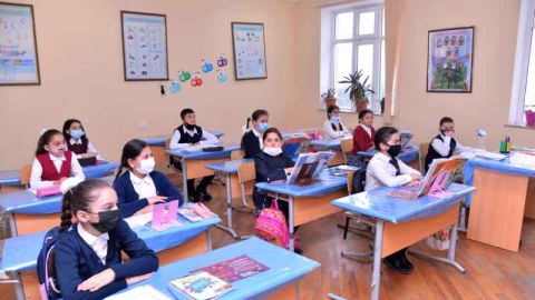 Bu məktəbdə əyani tədris BƏRPA OLUNDU