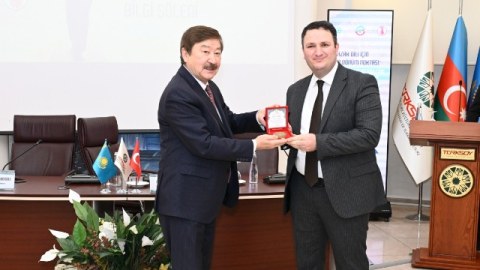Elçin İbrahimov TÜRKSOY tərəfindən medalla təltif olundu - FOTOLAR