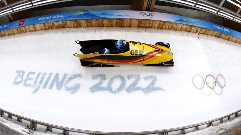 “Pekin-2022”: Norveç liderliyini davam etdirir