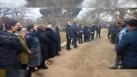 İcra başçısı sakinlərin problem və təkliflərini dinlədi