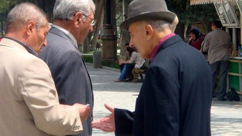 Vergi işçilərinin pensiya təyinatı qaydası DƏYİŞDİ