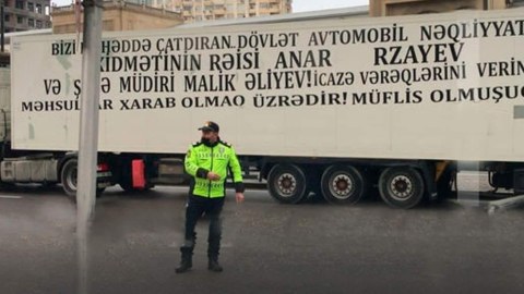 TIR sürücülərinin yolu bağlamasına görə cinayət işi AÇILDI