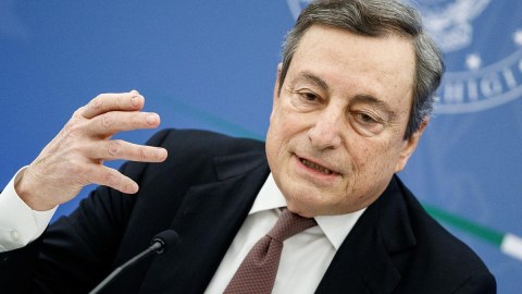 İtaliyanın Baş naziri də Rusiyaya gedir