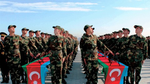 Prezident orduya çağırışla bağlı sərəncam İMZALADI