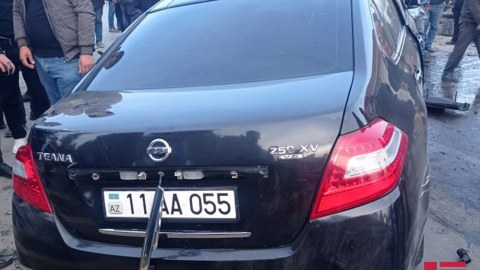 Məmurun sürücüsü sərxoş halda qəza törətdi - Yaralılar var
