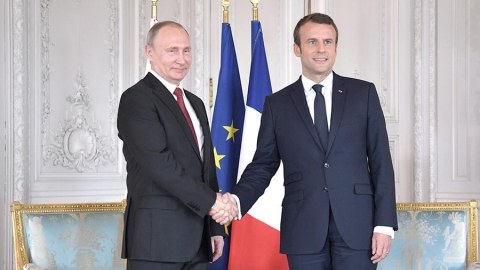 Makron Putinlə DANIŞACAQ