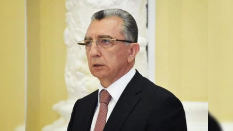 Eldar Əzizov Aparat rəhbəri vəzifəsini ona həvalə etdi